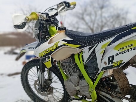 2025 Rockot R5-250, зелёный, 100000 рублей, вид 5