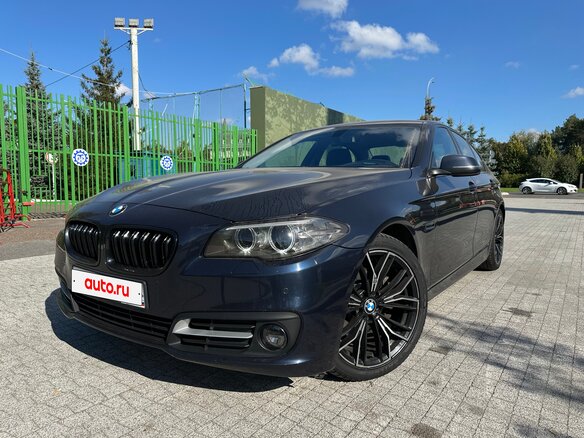 2015 BMW 5 серии 520i VI (F10/F11/F07) Рестайлинг, синий, 2000000 рублей - вид 1
