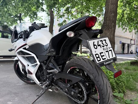 2011 Kawasaki Ninja 250R, белый, 250000 рублей, вид 4