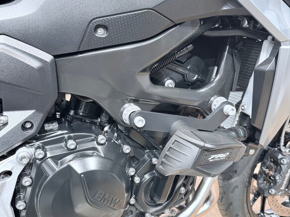 2020 BMW F 900 R, серебристый, 999000 рублей - вид 30