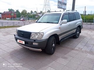 2006 Toyota Land Cruiser 100 Series Рестайлинг 2, серебристый, 1950000 рублей, вид 1
