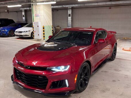 2020 Chevrolet Camaro SS VI Рестайлинг, красный, 5300000 рублей, вид 1