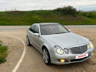 2005 Mercedes-Benz E-Класс 350 III (W211, S211), серебристый, 780000 рублей, вид 3
