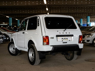 2023 Lada (ВАЗ) Niva Legend I, белый, 800000 рублей, вид 4