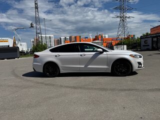2020 Ford Fusion (North America) II Рестайлинг, белый, 1550000 рублей, вид 4