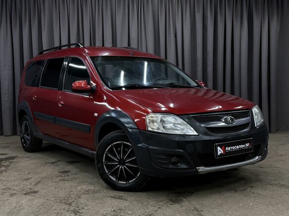2018 Lada (ВАЗ) Largus Cross I, красный, 599777 рублей - вид 3