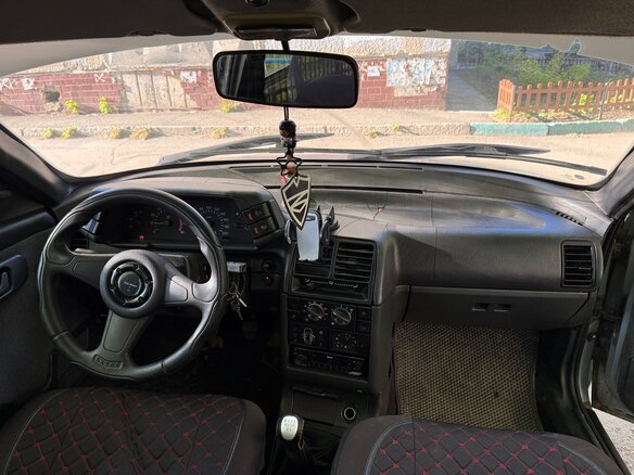 2005 Lada (ВАЗ) 2110, серебристый, 105000 рублей - вид 11