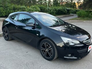 2013 Opel Astra GTC J Рестайлинг, чёрный, 850000 рублей, вид 4