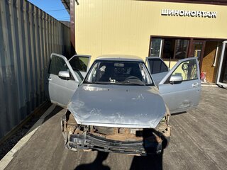 2011 Lada (ВАЗ) Priora I, серебристый, 135000 рублей, вид 1