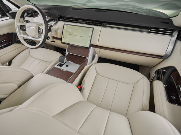 2025 Land Rover Range Rover P530 MHEV V, чёрный, 31800000 рублей - вид 12