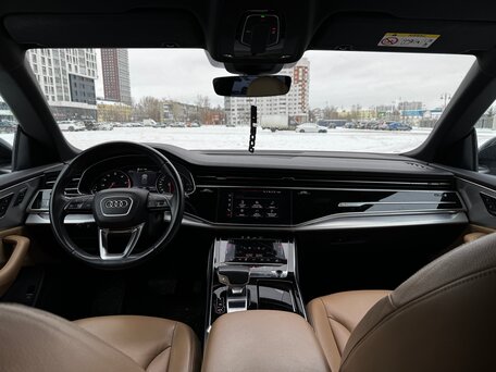 2019 Audi Q8 55 TFSI I (4M), чёрный, 5150000 рублей, вид 5