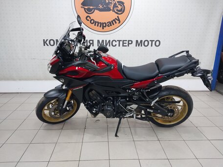 2016 Yamaha MT-09 Tracer (FJ-09), красный, 849000 рублей, вид 2