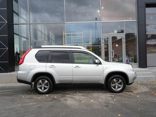 2010 Nissan X-Trail II Рестайлинг, серебристый, 900000 рублей, вид 4