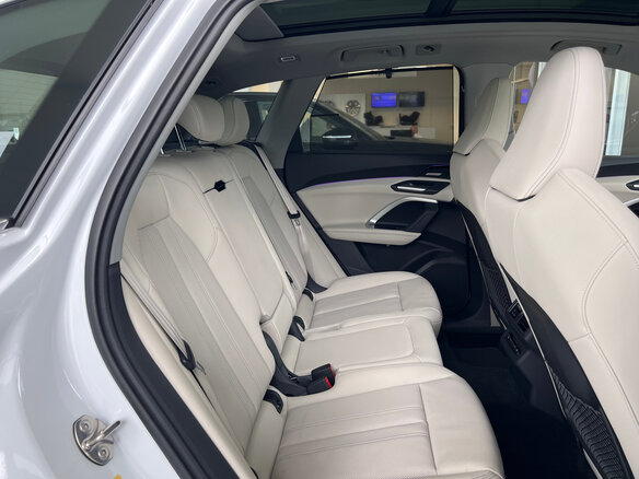 2025 Audi Q5 40 TFSI III (GU), белый, 9390000 рублей - вид 29