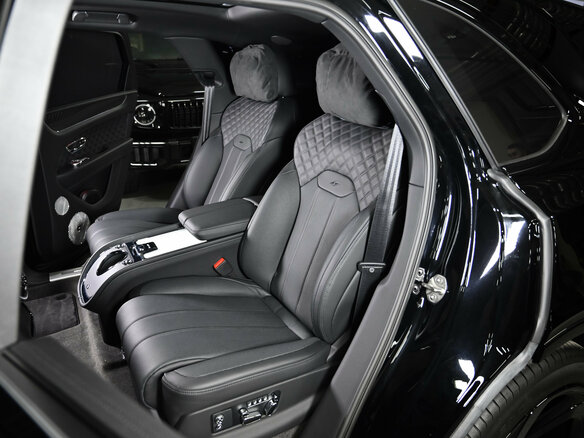2025 Bentley Bentayga I Рестайлинг, чёрный, 45000000 рублей - вид 19