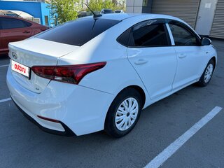 2020 Hyundai Solaris II, белый, 799000 рублей, вид 3