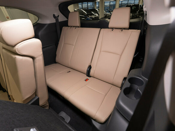 2026 Toyota Highlander IV (XU70), чёрный - вид 13
