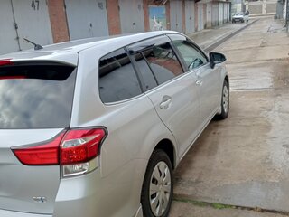 2015 Toyota Corolla Fielder XI (E160, E170, E180) Рестайлинг 1, серый, 1650000 рублей, вид 2