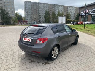 2013 Geely Emgrand EC7, серый, 300000 рублей, вид 3
