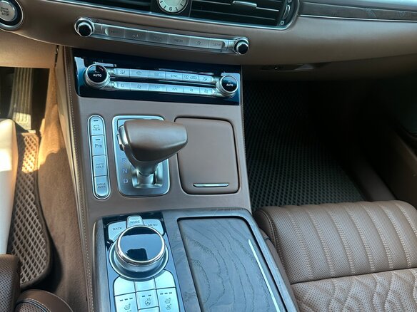 2020 Genesis G90 Limousine I Рестайлинг, чёрный, 6950000 рублей - вид 15