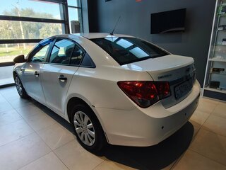 2012 Chevrolet Cruze I, белый, 483000 рублей, вид 2