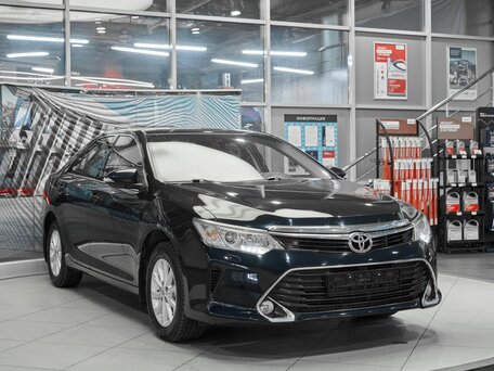 2016 Toyota Camry VII (XV50) Рестайлинг, синий, 1899000 рублей, вид 3