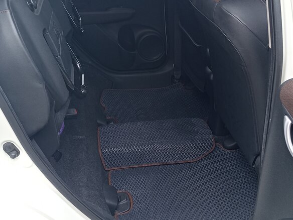 2012 Honda Fit Shuttle I, белый - вид 8