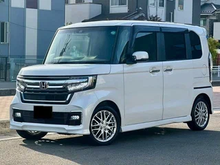 2023 Honda N-BOX II Рестайлинг, белый, 938000 рублей, вид 3
