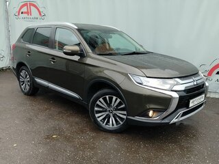 2019 Mitsubishi Outlander III Рестайлинг 3, коричневый, 1949000 рублей, вид 1