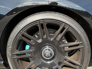 2021 Rolls-Royce Ghost Black Badge II (Series I), чёрный, 32000000 рублей, вид 5
