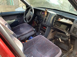 1996 Volvo 460, красный, 50000 рублей, вид 5