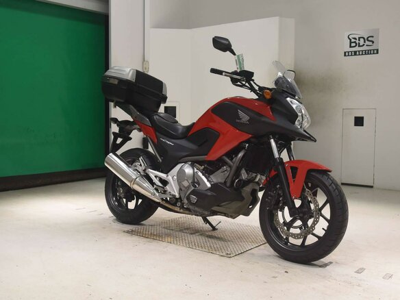 2012 Honda NC 700X, красный, 675000 рублей - вид 2