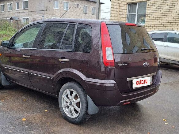2009 Ford Fusion I Рестайлинг, фиолетовый, 530000 рублей - вид 3