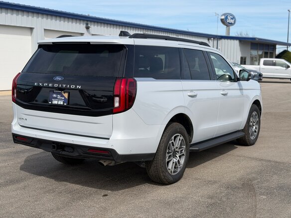 2026 Ford Expedition V, белый, 15469275 рублей - вид 4