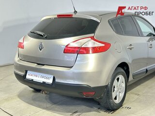 2013 Renault Megane III Рестайлинг, бежевый, 655000 рублей, вид 3