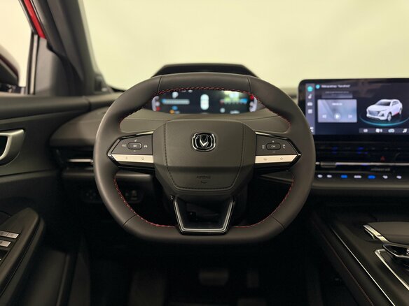 2025 Changan UNI-S I, красный, 3179900 рублей - вид 8