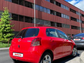 2007 Toyota Yaris Multimode II, красный, 460000 рублей, вид 2