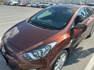Hyundai i30 II