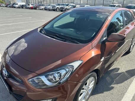 Hyundai i30 II