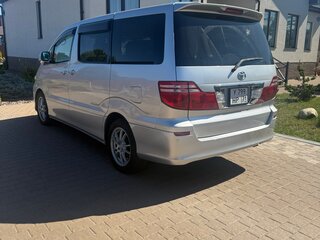 2007 Toyota Alphard I Рестайлинг, серебристый, 1600000 рублей, вид 3