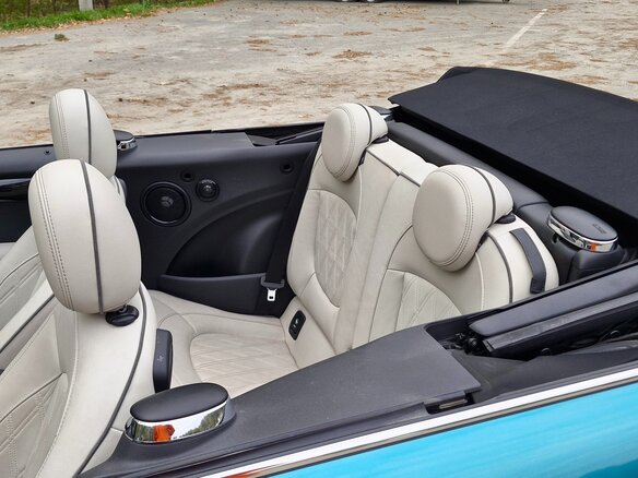 2021 Mini Cabrio Cooper S III Рестайлинг 2, голубой, 3099000 рублей - вид 11