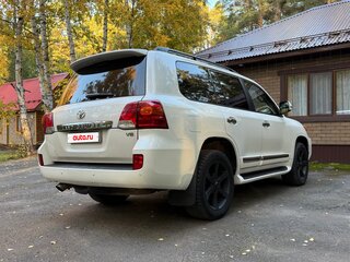 2014 Toyota Land Cruiser 200 Series Рестайлинг 1, белый, 4299999 рублей, вид 3