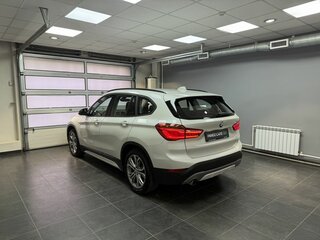 2017 BMW X1 18d xDrive II (F48), белый, 2290000 рублей, вид 4