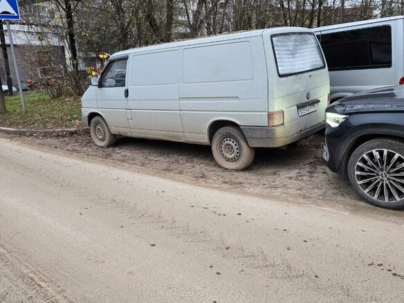 1992 Volkswagen Transporter T4, серый, 800000 рублей - вид 1
