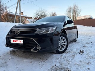 2016 Toyota Camry VII (XV50) Рестайлинг, чёрный, 1600000 рублей, вид 2