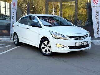 2015 Hyundai Solaris I Рестайлинг, белый, 1000000 рублей, вид 1