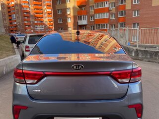 2017 Kia Rio IV, серый, 1230000 рублей, вид 5