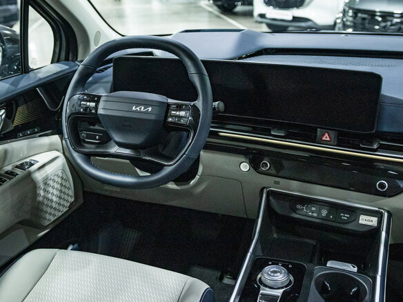 2026 Kia Carnival IV Рестайлинг, серый, 7250000 рублей - вид 11