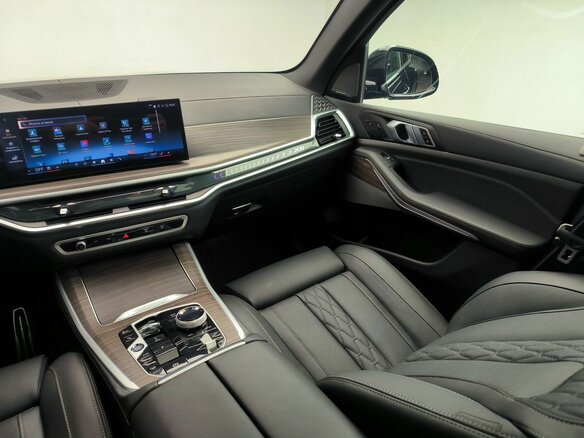 2026 BMW X5 30d IV (G05/G18) Рестайлинг, чёрный, 16100000 рублей - вид 12
