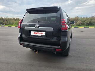2018 Toyota Land Cruiser Prado 150 Series Рестайлинг 2, чёрный, 4700000 рублей, вид 3